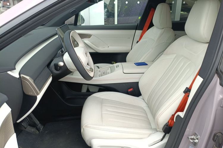 Used ONVO L60 2024 60 kWh Rear-Drive Version Left Front Seat