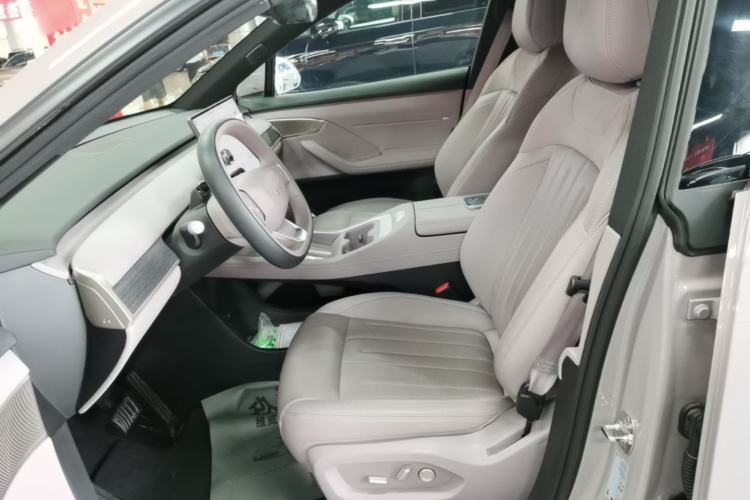 Used ONVO L60 2024 60 kWh Rear-Drive Version Left Front Seat