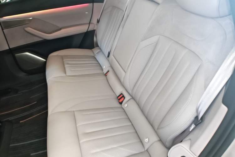 Used ONVO L60 2024 60 kWh Rear-Drive Version Left Rear Seat