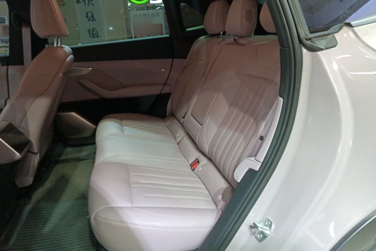 Used ONVO L60 2024 85 kWh Rear-Drive Version Left Rear Seat