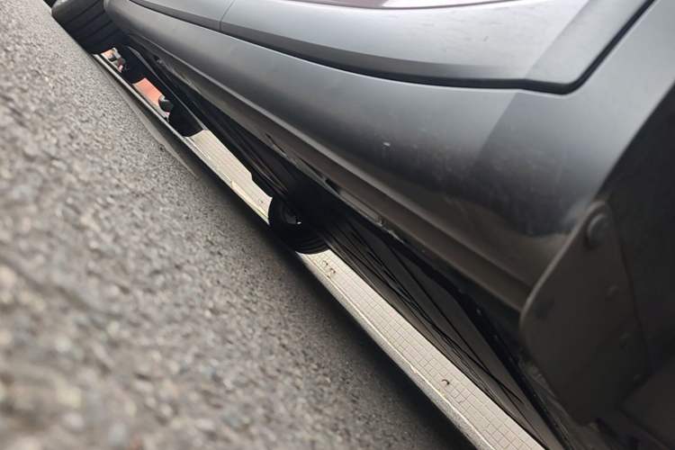Used ONVO L60 2024 85 kWh Rear-Drive Version Left Side Sill