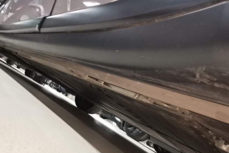 Used ONVO L60 2024 60 kWh Rear-Drive Version Left Side Sill