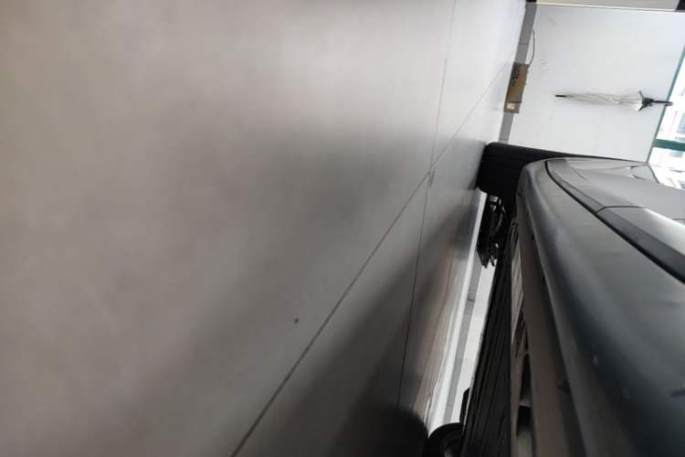 Used ONVO L60 2024 60 kWh Rear-Drive Version Left Side Sill