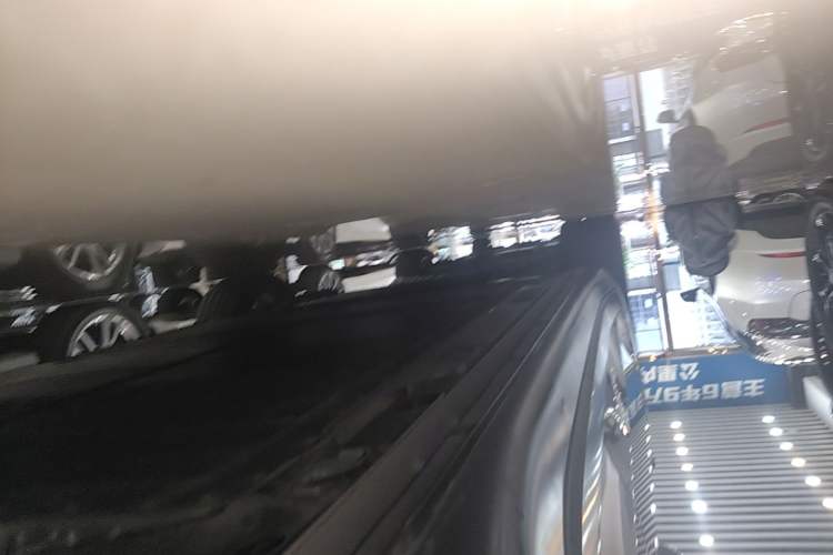 Used ONVO L60 2024 60 kWh Rear-Drive Version Left Side Sill