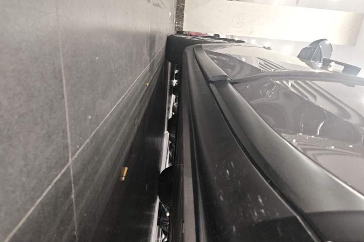 Used ONVO L60 2024 60 kWh Rear-Drive Version Left Side Sill