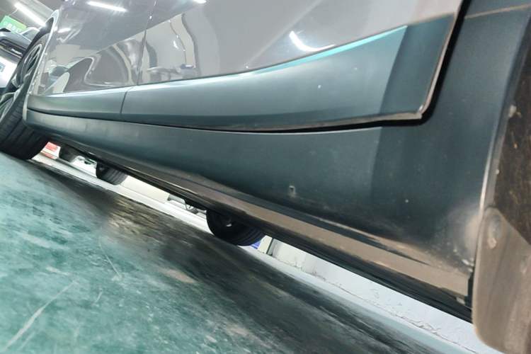 Used ONVO L60 2024 60 kWh Rear-Drive Version Left Side Sill