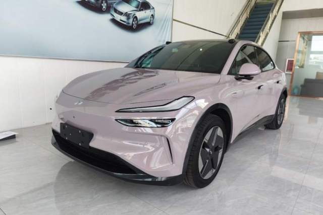 Used ONVO L60 2024 60 kWh Rear-Drive Version