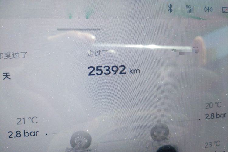 Used ONVO L60 2024 60 kWh All-Wheel Drive Odometer Close Up