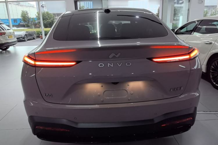 Used ONVO L60 2024 60 kWh Rear-Drive Version Rear