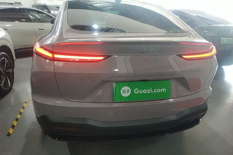 Used ONVO L60 2024 60 kWh Rear-Drive Version Rear