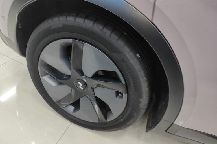 Used ONVO L60 2024 60 kWh Rear-Drive Version Right Rear Wheel Hub