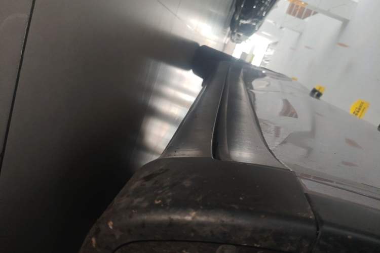 Used ONVO L60 2024 60 kWh Rear-Drive Version Right Side Sill