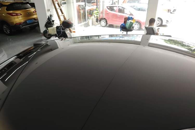 Used ONVO L60 2024 60 kWh Rear-Drive Version Roof