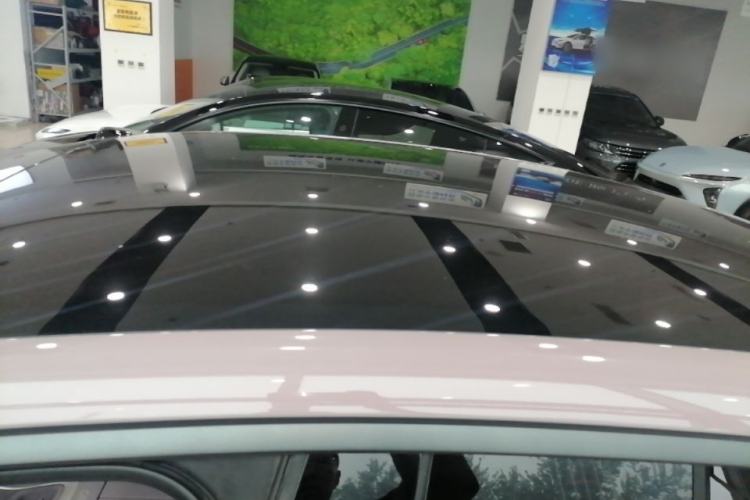 Used ONVO L60 2024 60 kWh Rear-Drive Version Roof