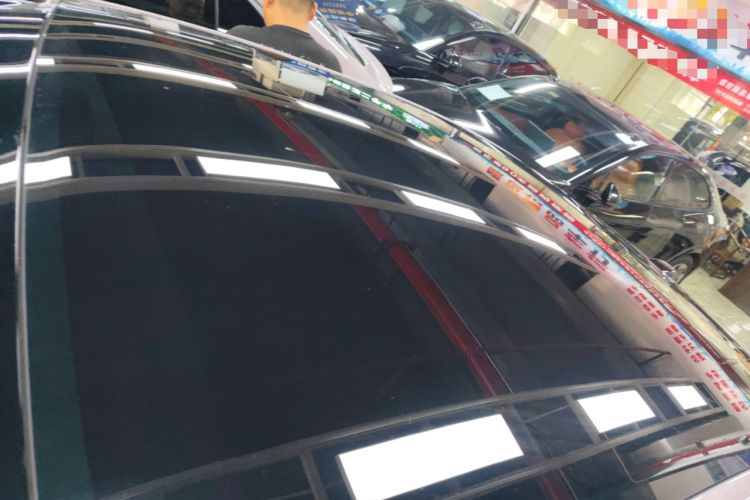 Used ONVO L60 2024 60 kWh All-Wheel Drive Roof