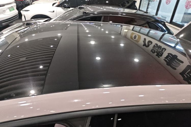 Used ONVO L60 2024 60 kWh Rear-Drive Version Roof