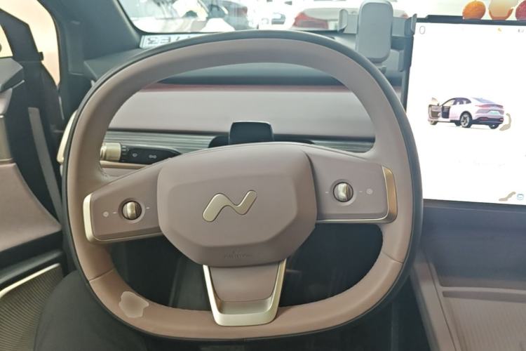 Used ONVO L60 2024 60 kWh Rear-Drive Version Steering Wheel