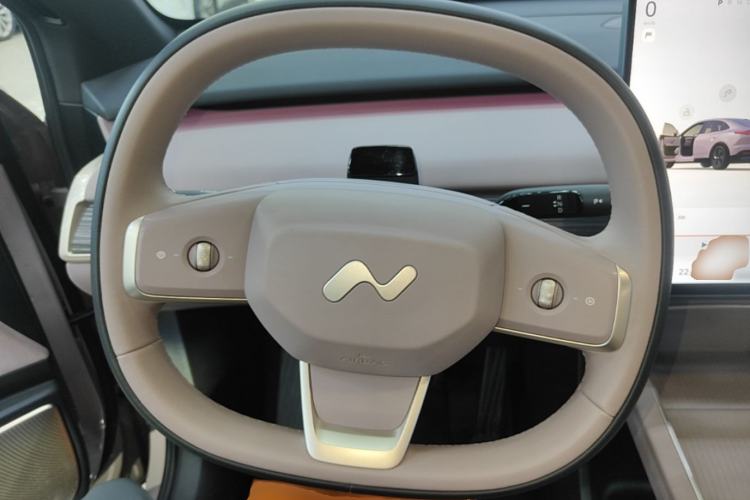 Used ONVO L60 2024 60 kWh Rear-Drive Version Steering Wheel
