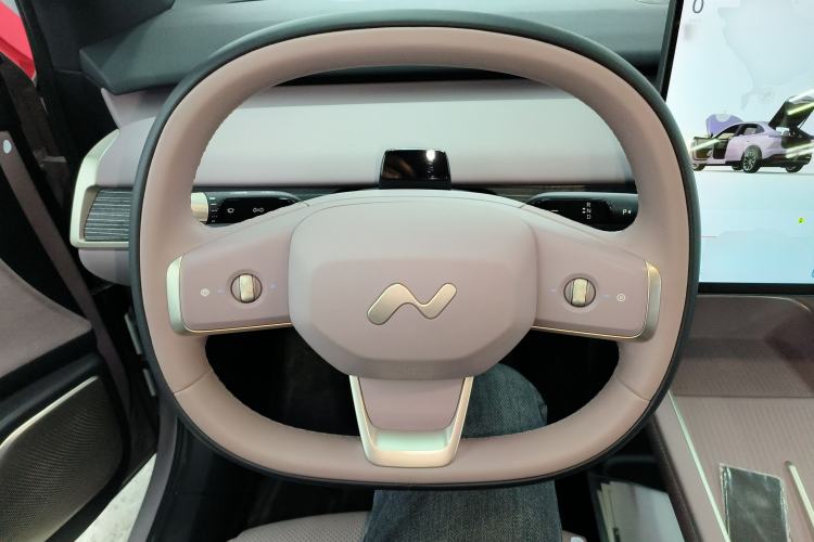Used ONVO L60 2024 60 kWh Rear-Drive Version Steering Wheel