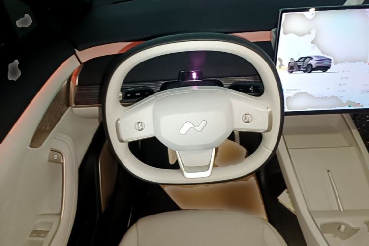 Used ONVO L60 2024 60 kWh Rear-Drive Version Steering Wheel
