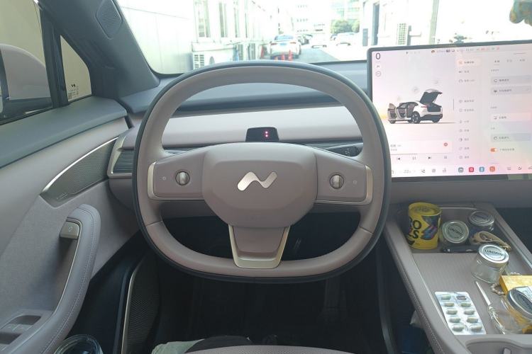 Used ONVO L60 2024 60 kWh Rear-Drive Version Steering Wheel