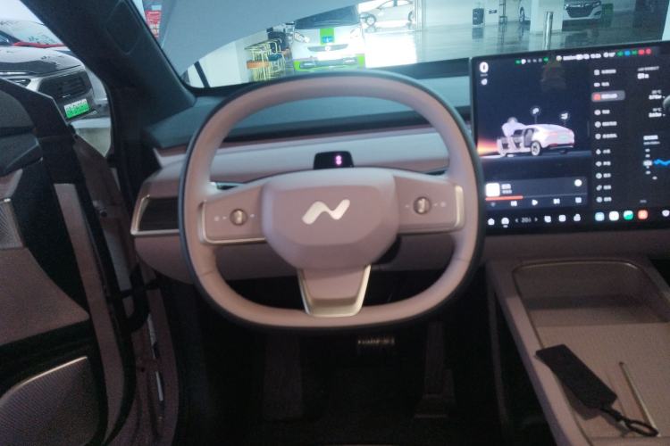 Used ONVO L60 2024 60 kWh Rear-Drive Version Steering Wheel