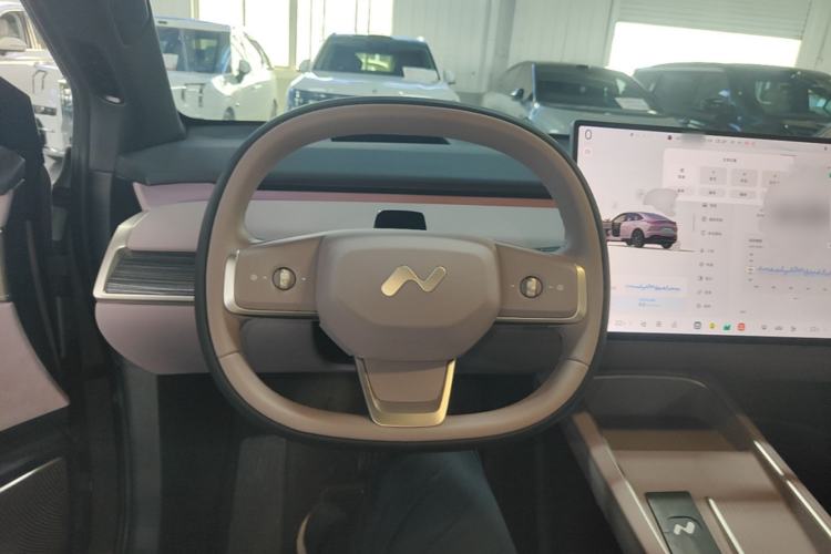Used ONVO L60 2024 60 kWh Rear-Drive Version Steering Wheel