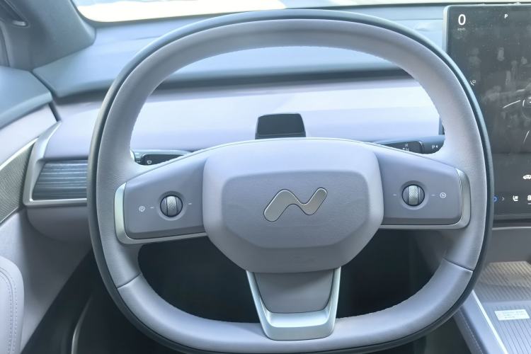 Used ONVO L60 2024 60 kWh Rear-Drive Version Steering Wheel