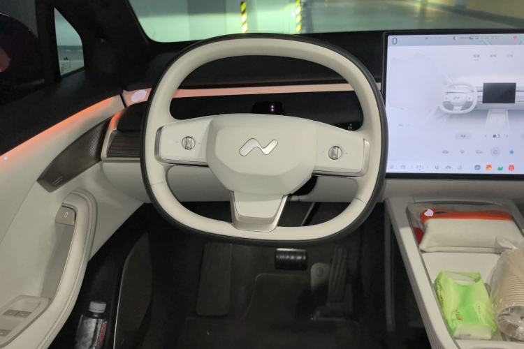 Used ONVO L60 2024 60 kWh Rear-Drive Version Steering Wheel