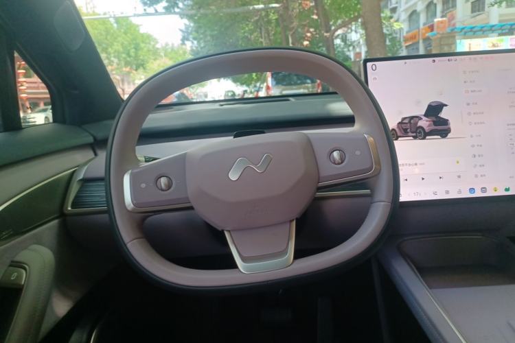 Used ONVO L60 2024 60 kWh Rear-Drive Version Steering Wheel