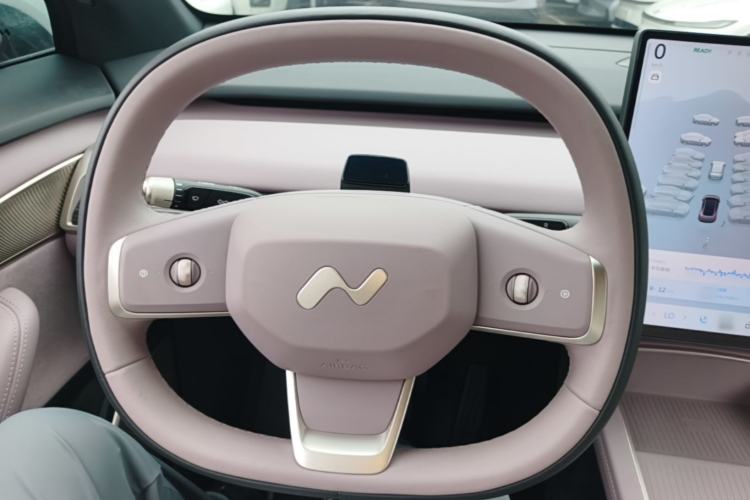 Used ONVO L60 2024 60 kWh Rear-Drive Version Steering Wheel