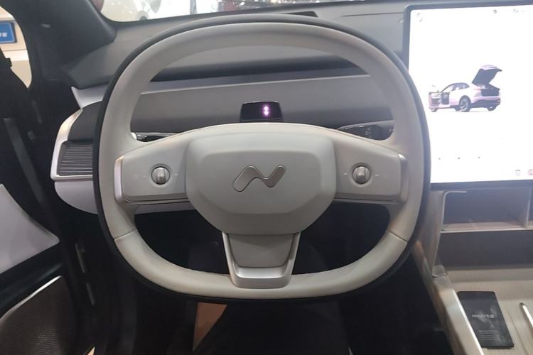 Used ONVO L60 2024 60 kWh Rear-Drive Version Steering Wheel