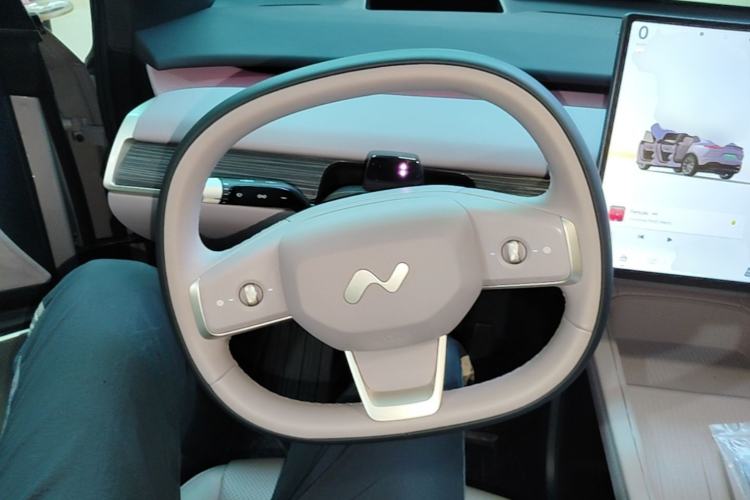 Used ONVO L60 2024 60 kWh Rear-Drive Version Steering Wheel