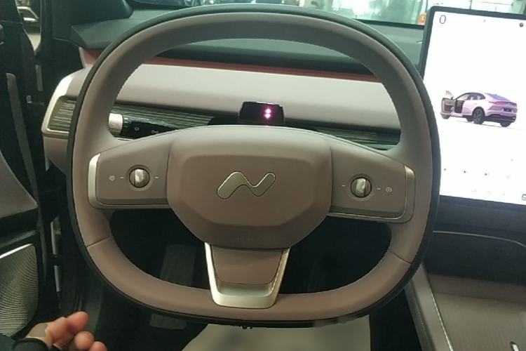 Used ONVO L60 2024 60 kWh Rear-Drive Version Steering Wheel