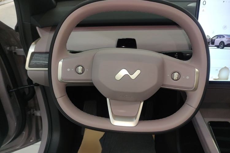 Used ONVO L60 2024 60 kWh Rear-Drive Version Steering Wheel