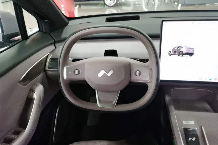 Used ONVO L60 2024 60 kWh Rear-Drive Version Steering Wheel