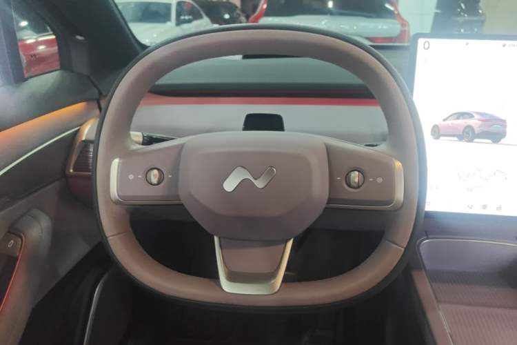 Used ONVO L60 2024 60 kWh Rear-Drive Version Steering Wheel