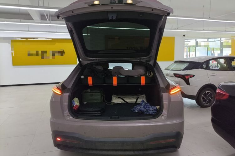 Used ONVO L60 2024 60 kWh Rear-Drive Version Trunk