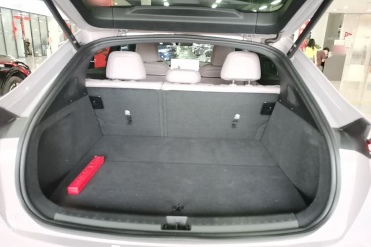 Used ONVO L60 2024 60 kWh Rear-Drive Version Trunk