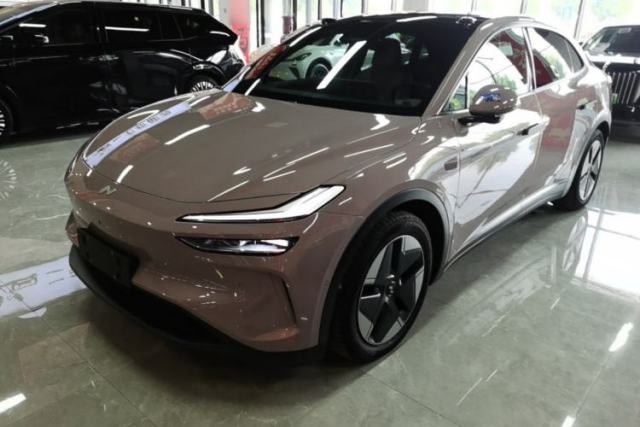 Used ONVO L60 2024 60 kWh Rear-Drive Version