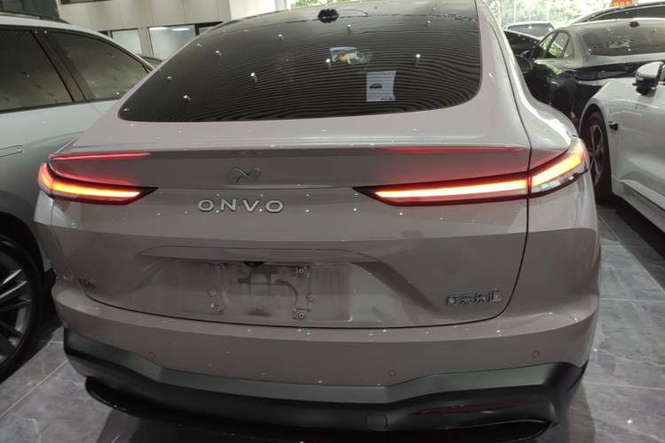Used ONVO L60 2024 60 kWh Rear-Drive Version Rear