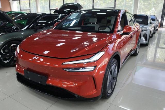 Used ONVO L60 2024 60 kWh Rear-Drive Version