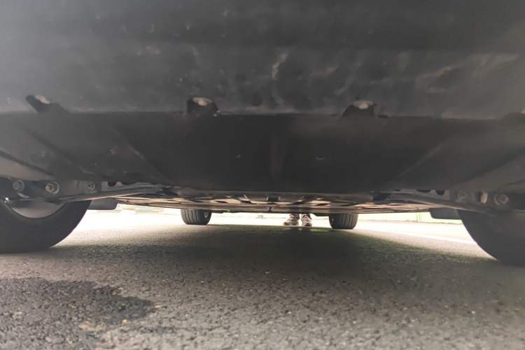 Used ONVO L60 2024 60 kWh Rear-Drive Version Chassis Rear