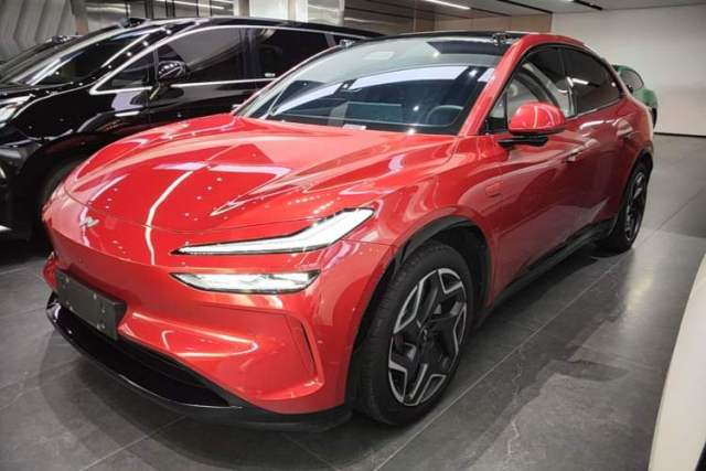 Used ONVO L60 2024 60 kWh All-Wheel Drive