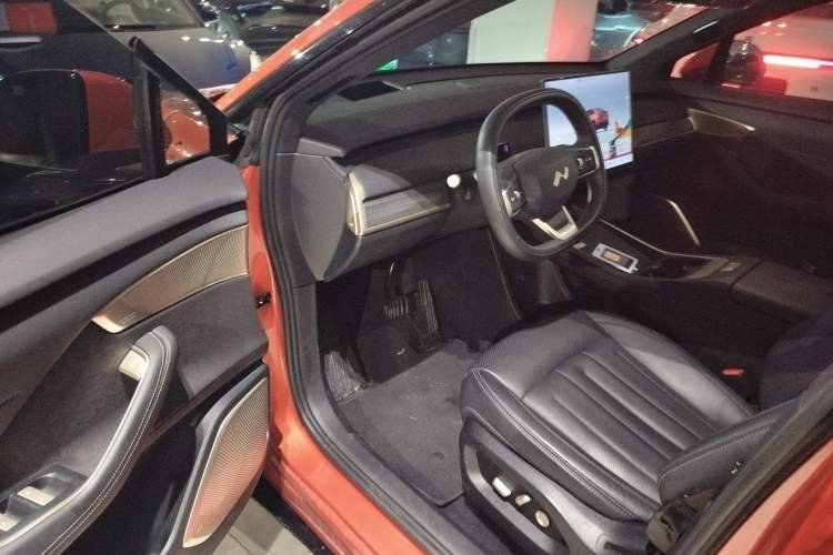 Used ONVO L60 2024 60 kWh Rear-Drive Version Driver Seat
