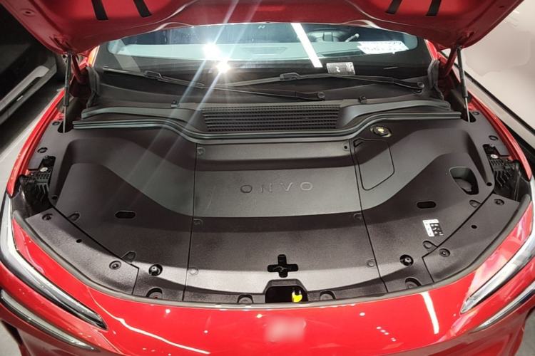 Used ONVO L60 2024 60 kWh All-Wheel Drive Engine Bay