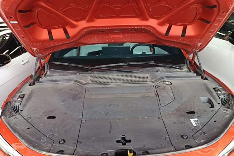 Used ONVO L60 2024 60 kWh All-Wheel Drive Engine Bay