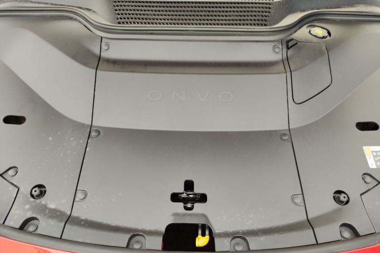Used ONVO L60 2024 60 kWh All-Wheel Drive Engine Bay