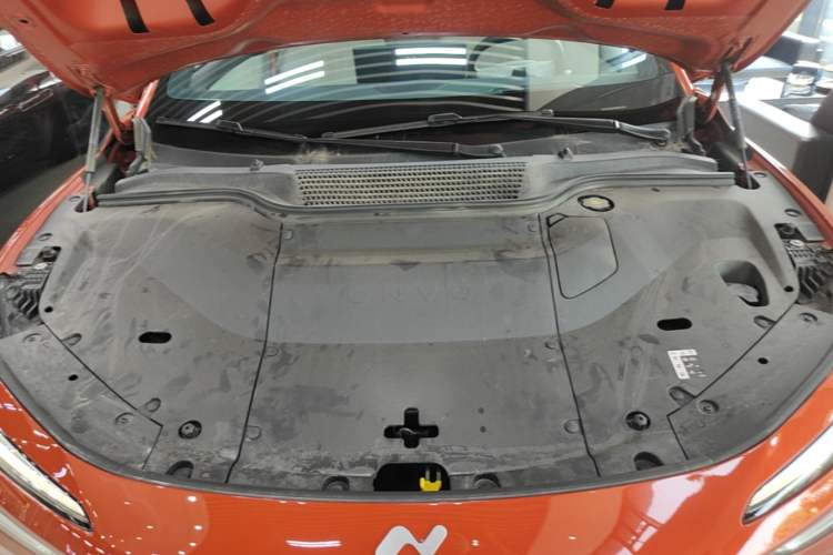 Used ONVO L60 2024 60 kWh Rear-Drive Version Engine Bay