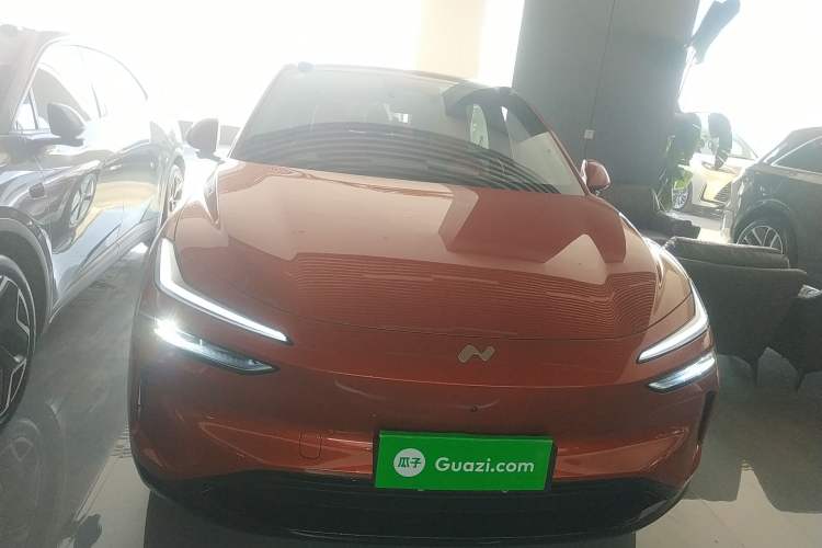 Used ONVO L60 2024 60 kWh Rear-Drive Version Exterior 1